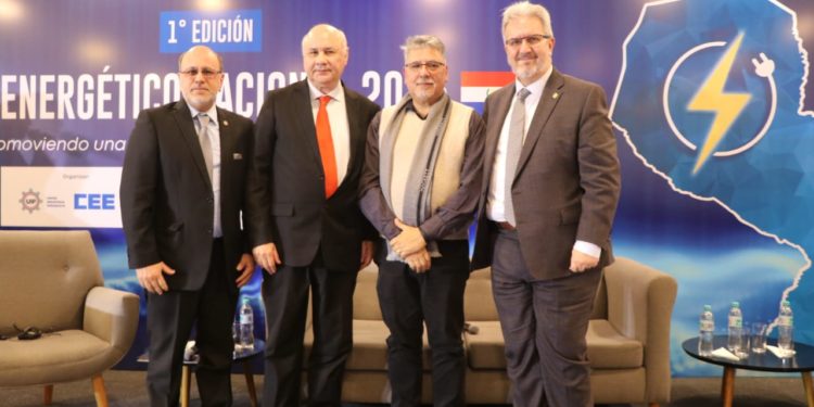 Exhortan a crear condiciones propicias para las inversiones en exploración del gas natural Exhortan a crear condiciones propicias para las inversiones en exploración del gas natural