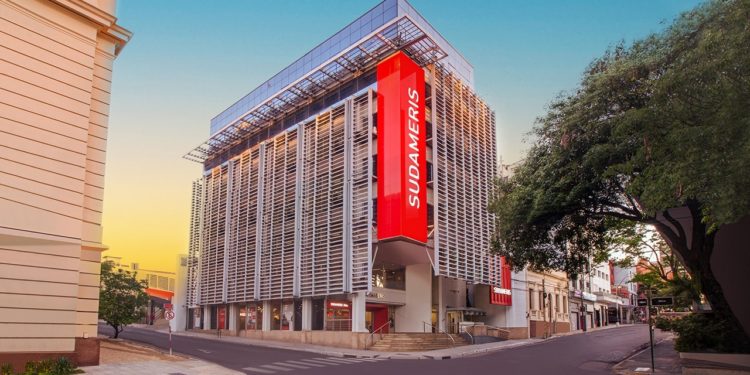 Sudameris lanza tarjetas corporativas para optimizar la gestión financiera de empresas y profesionales Sudameris lanza tarjetas corporativas para optimizar la gestión financiera de empresas y profesionales