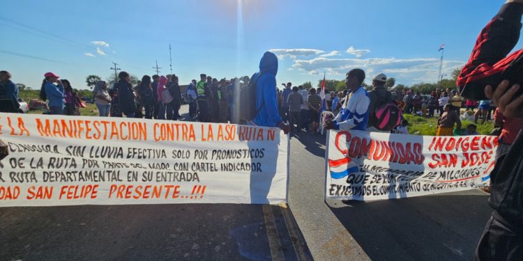 Ruta Ñ: pobladores exigen libre tránsito y denuncian peaje irregular de G. 120.000 Ruta Ñ: pobladores exigen libre tránsito y denuncian peaje irregular de G. 120.000