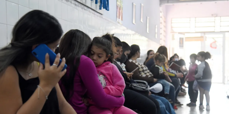 Aumentan las consultas por virus respiratorios y Ministerio de Salud mantiene alerta epidemiológica Aumentan las consultas por virus respiratorios y Ministerio de Salud mantiene alerta epidemiológica