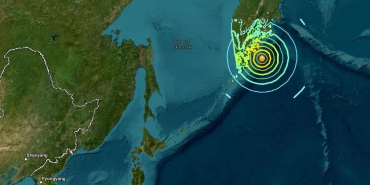 Chile, Perú, Ecuador y Colombia en alerta por tsunami tras potente terremoto en Rusia Chile, Perú, Ecuador y Colombia en alerta por tsunami tras potente terremoto en Rusia
