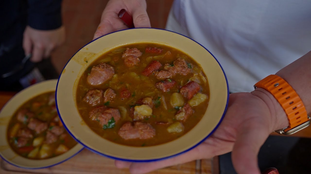 Video: Cocinamos Eintopf con Moin Eats en el Toque Alemán | RCC