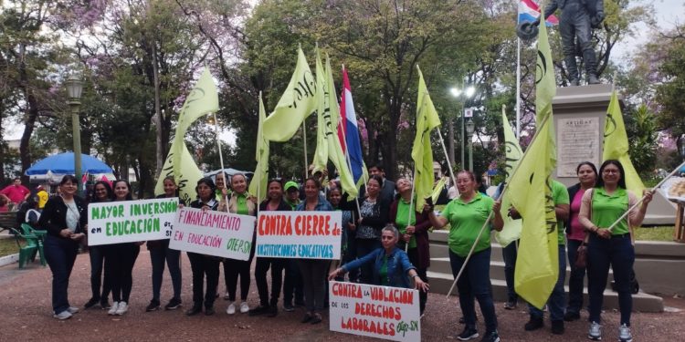 Paro docente afecta parcialmente el almuerzo escolar en Boquerón
