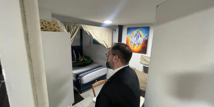 Ministerio de Justicia toma control del penal de Emboscada tras denuncias de privilegios