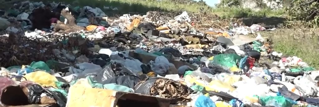 Basural clausura calle entera en Lambaré y vecinos claman por intervención urgente