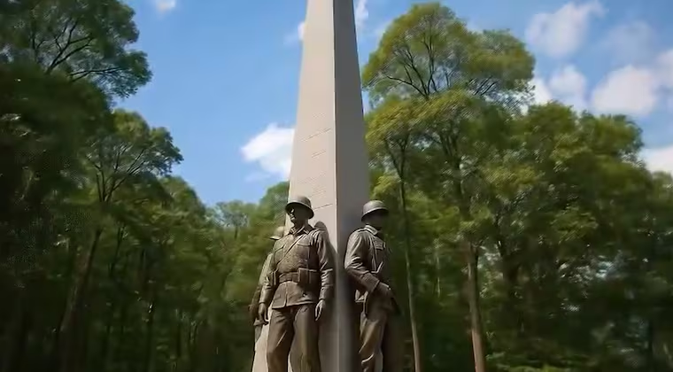 Polémico Obelisco del Chaco suspendido: Senador Penner refiere que para honrar a excombatientes sería mejor aumentar sus pensiones