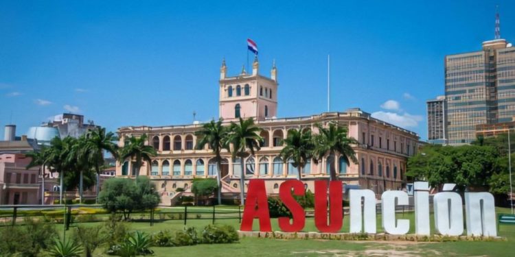 Asunción celebra 488 años de historia siendo «Madre de ciudades» Asunción celebra 488 años de historia siendo «Madre de ciudades»