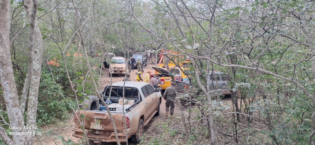 La búsqueda de Benoit en Alto Paraguay recibe el apoyo de bomberos de Argentina y un can rastreador La búsqueda de Benoit en Alto Paraguay recibe el apoyo de bomberos de Argentina y un can rastreador