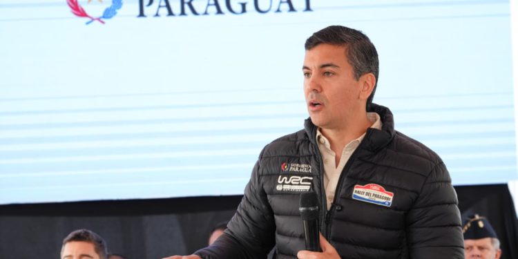 Santiago Peña: “Hemos cumplido con el escalafón docente, pero hay un límite presupuestario”