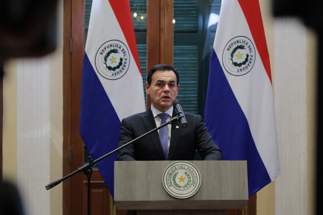 Paraguayos podrían ingresar a Estados Unidos sin visa en el marco de una agenda estratégica bilateral