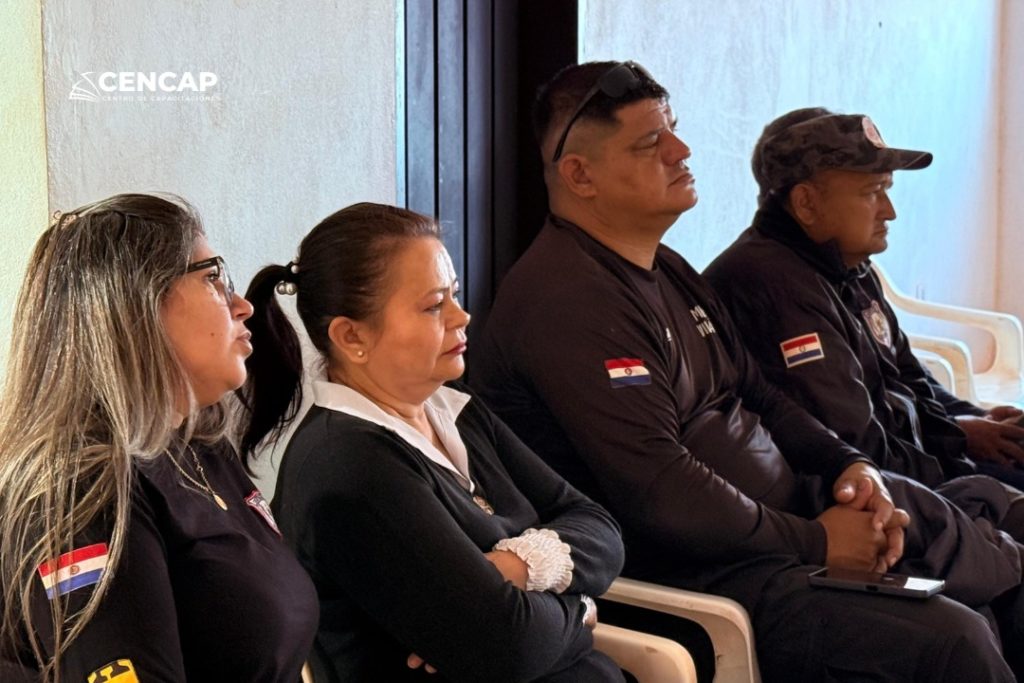 Capacitan a agentes penitenciarios en Pedro Juan Caballero sobre finanzas y manejo emocional