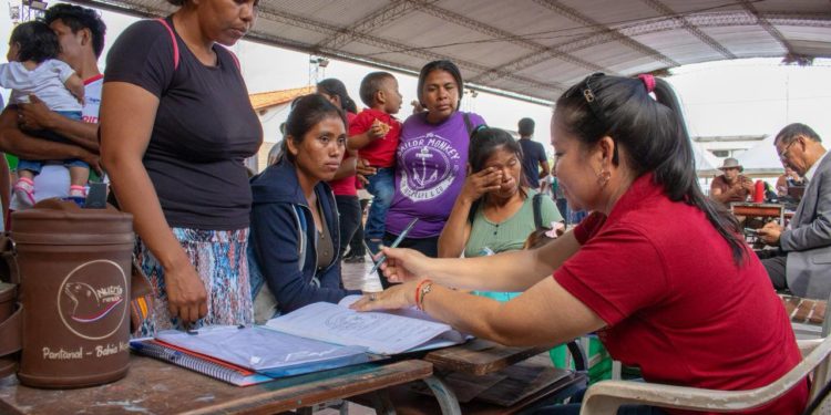 Bahía Negra: Ciudad Mujer Móvil brindó 1.089 servicios gratuitos en jornada comunitaria Bahía Negra: Ciudad Mujer Móvil brindó 1.089 servicios gratuitos en jornada comunitaria