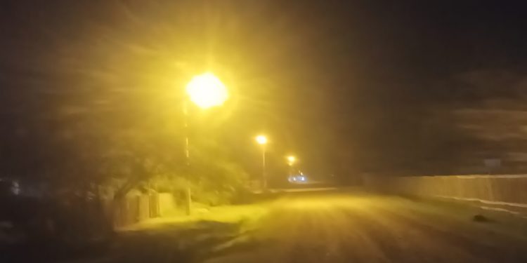 ANDE renueva la iluminación pública en Toro Pampa