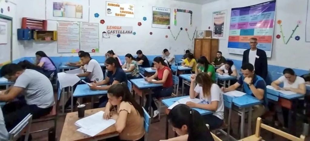 Más de 400 postulantes acceden a la Formación Inicial Docente tras nueva evaluación