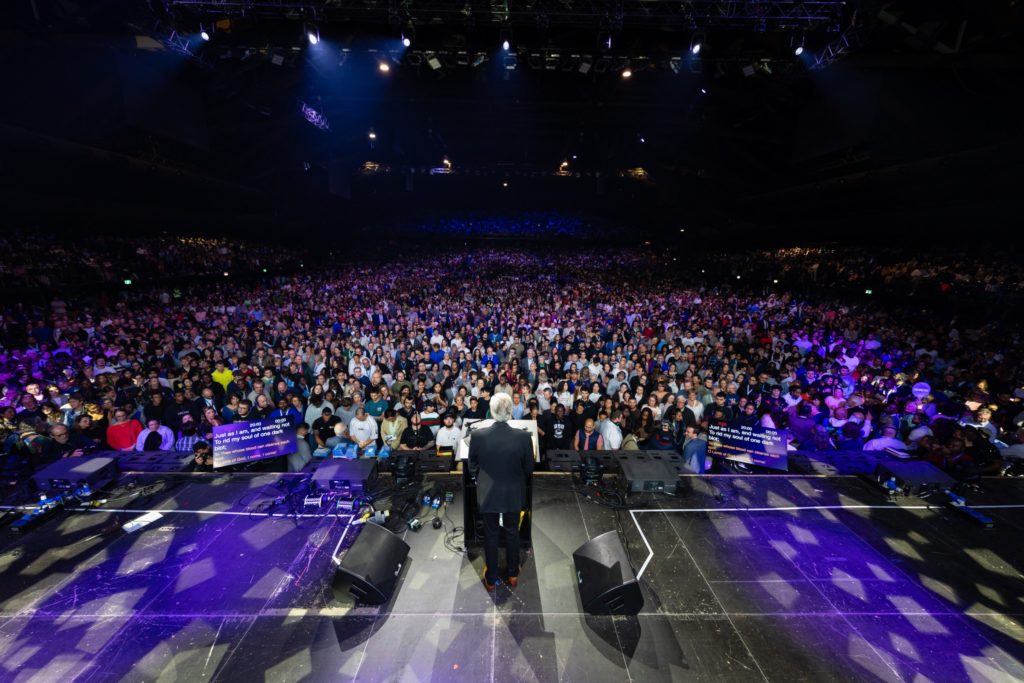 Gran campaña evangelística de Franklin Graham en Bruselas: Predicó ante miles de asistentes