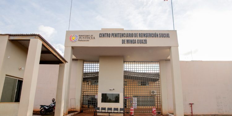 Ministerio de Justicia desmiente deserción en el penal de Minga Guazú