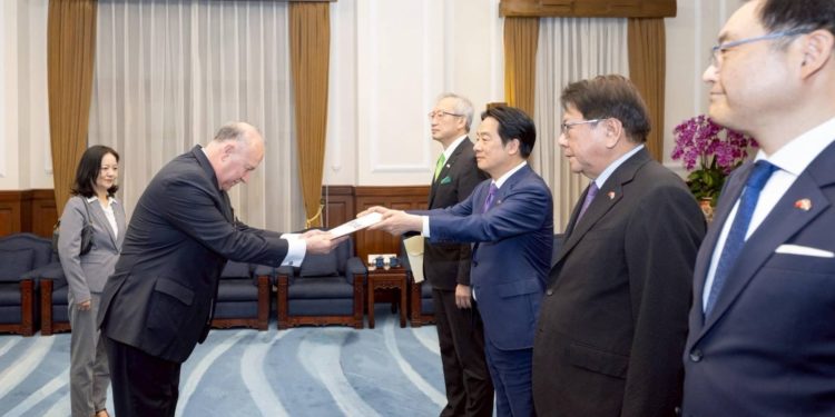 Embajador paraguayo Darío Filártiga asume en Taiwán y proyecta fortalecer cooperación bilateral