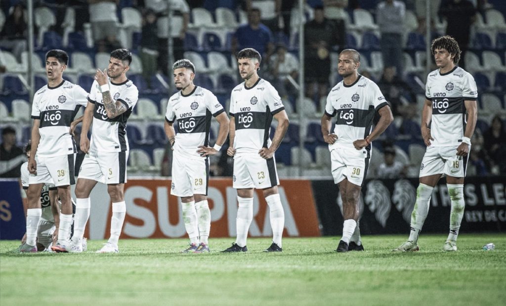 Golpe tras golpe: Olimpia atraviesa uno de sus peores años recientes