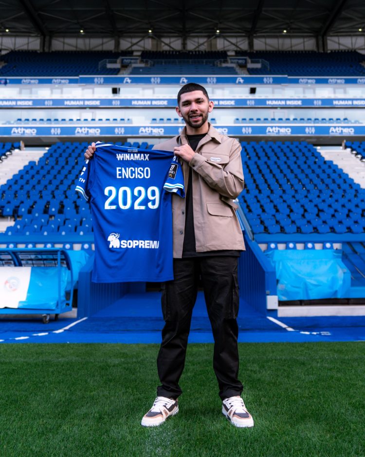 La Joya ya viste de azul: Julio Enciso fue presentado en Racing de Estrasburgo