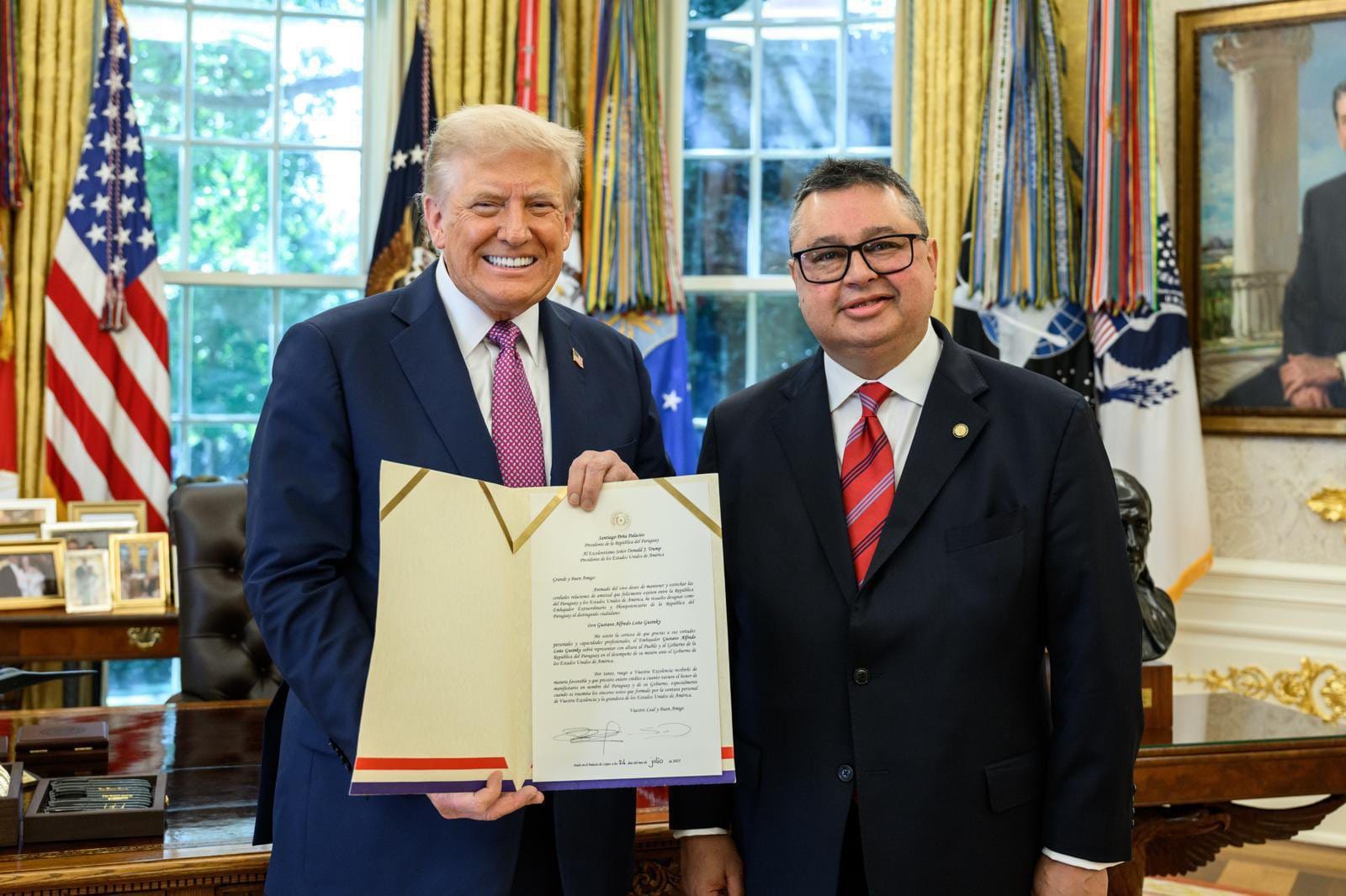 Embajador de Paraguay en EE.UU presenta cartas credenciales a Donald Trump
