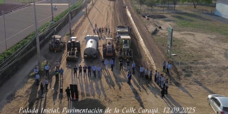 Palada inicial marca inicio de las obras de pavimentación en la Calle Carayá
