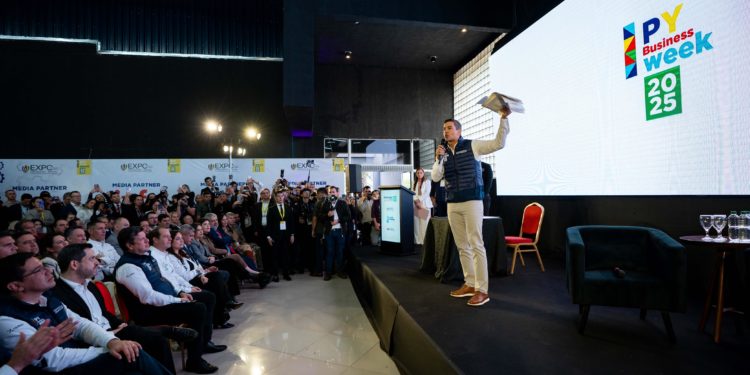 Ejecutivo promulga nuevas normativas para potenciar inversiones industriales y tecnológicas