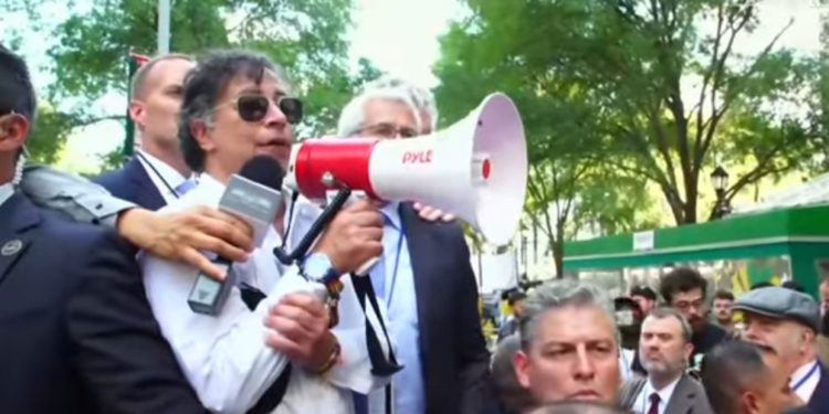 EE.UU. revoca visa a Gustavo Petro, tras incitar militares estadounidenses a desobedecer órdenes de Trump