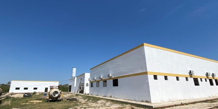 Director de la Región Sanitaria de Alto Paraguay niega abandono de generador del Hospital Regional