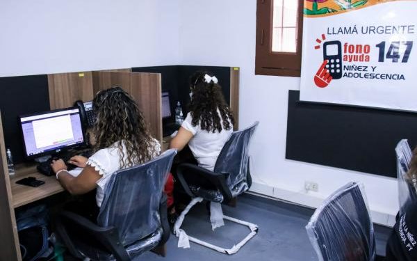 Más de mil niños y adolescentes en situación de vulnerabilidad fueron reportados en agosto al 147 Fono Ayuda