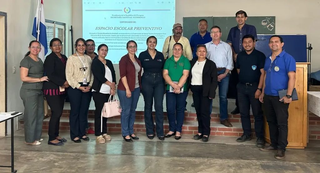 SENAD refuerza prevención del consumo de drogas en Boquerón SENAD refuerza prevención del consumo de drogas en Boquerón