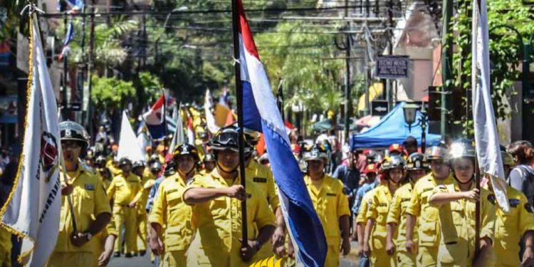 Bomberos voluntarios celebran 47 años, pero reclaman más apoyo para seguir salvando vidas