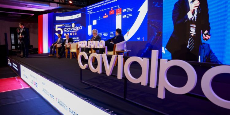 Paraguay quiere duplicar su PIB en diez años, con el sector privado e infraestructuras como “pilares claves”