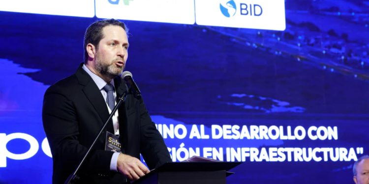 CAVIALPA pide mejorar el gasto público para impulsar más infraestructura en el país CAVIALPA pide mejorar el gasto público para impulsar más infraestructura en el país