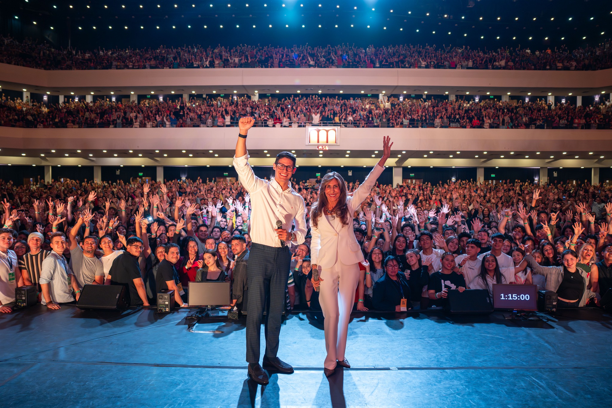 Centro Familiar de Adoración celebra este domingo «40 años de fidelidad, visión y legado espiritual»