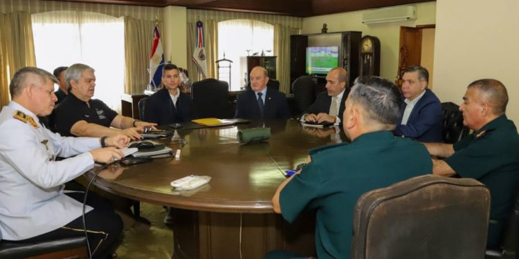 Gobierno declara alerta máxima en la frontera y designará como organizaciones terroristas al Comando Vermelho y al PCC