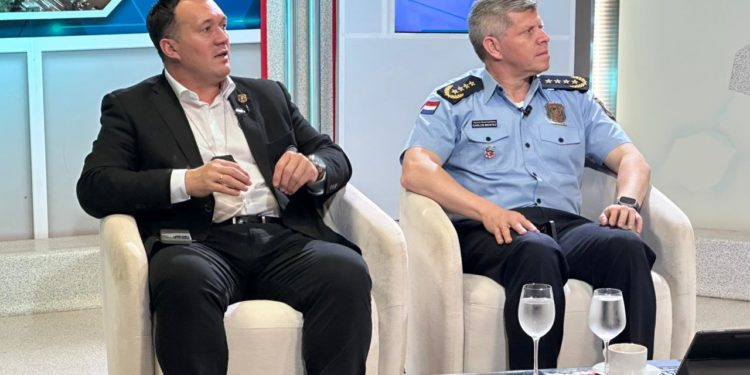 “Salvando Vidas” abordará la protesta de la Generación Z y la respuesta policial “Salvando Vidas” abordará la protesta de la Generación Z y la respuesta policial