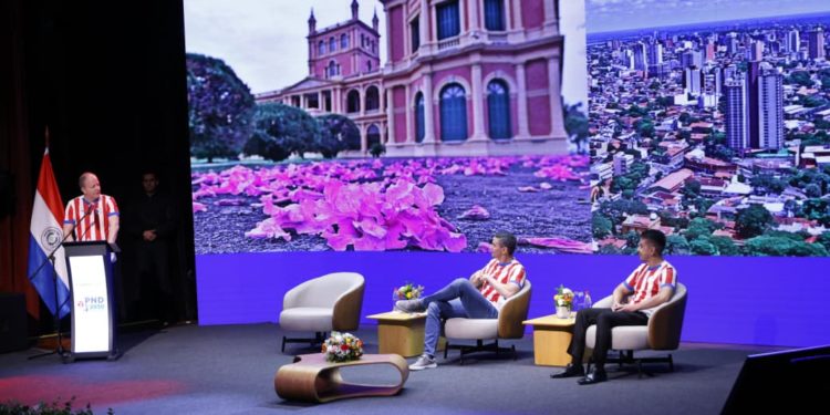 El Gobierno anuncia que la aplicación del PND 2050 comenzará a partir del año 2026, con proyectos de infraestructura e inclusión financiera