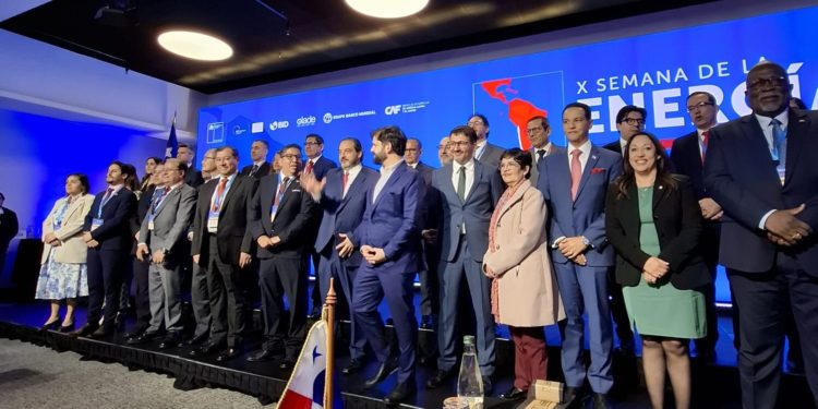 Paraguay expresó en Chile su intención de convertirse en «actor clave» en la integración gasífera del Cono Sur