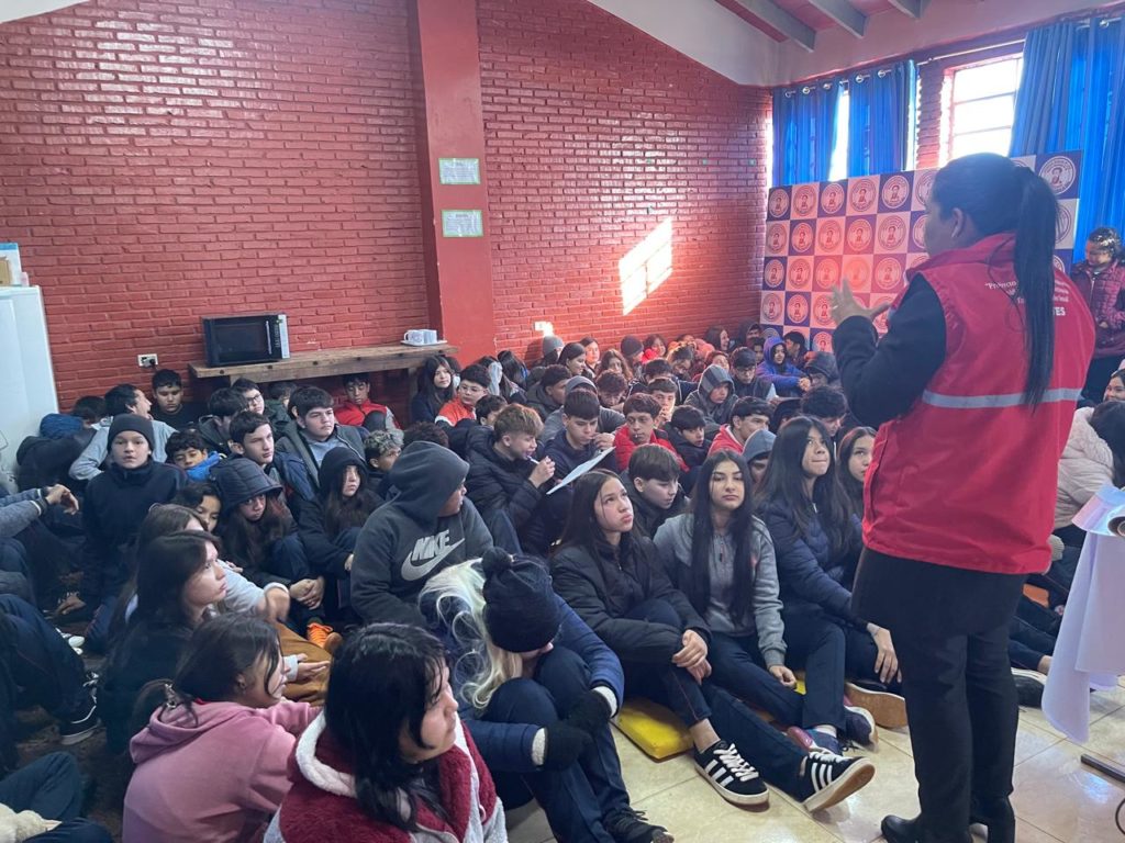 MINNA avanza acciones de prevención de la trata de personas en siete departamentos del país