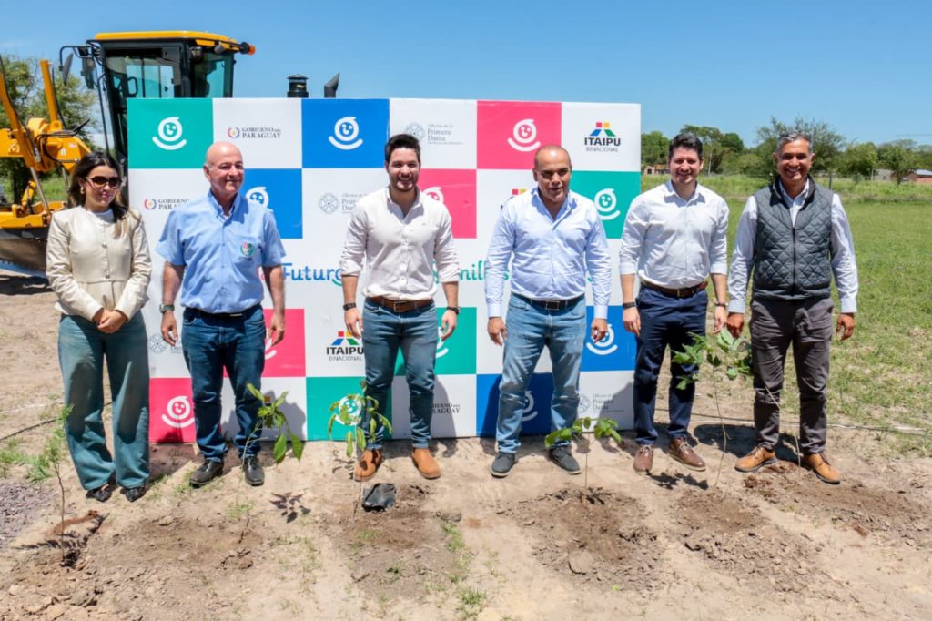 “Semillas del Futuro”: Villa Hayes da el primer paso hacia una atención integral de la primera infancia “Semillas del Futuro”: Villa Hayes da el primer paso hacia una atención integral de la primera infancia