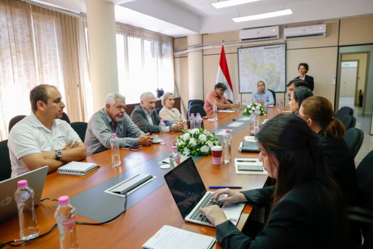 Lambaré contará con un sistema de agua y saneamiento más moderno, con apoyo del BID y España