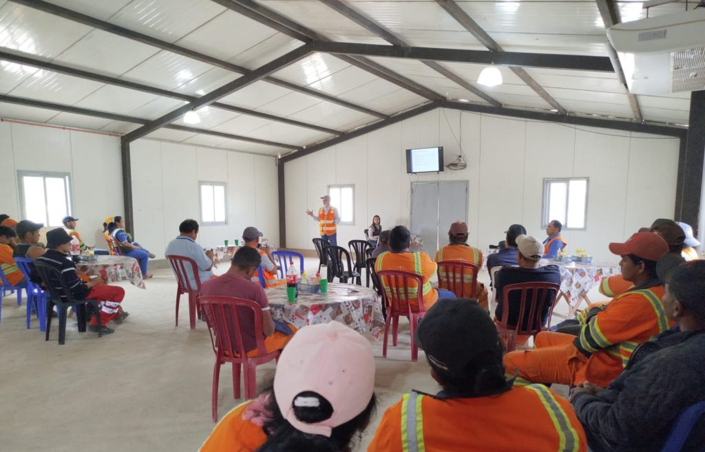 Capacitan a trabajadores del Corredor Bioceánico para proteger el patrimonio histórico y arqueológico del Chaco