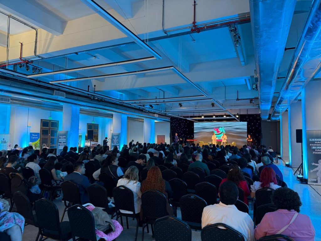 Exitoso IV Congreso de Paraguay Protege Familia, con alta participación y compromiso institucional Exitoso IV Congreso de Paraguay Protege Familia, con alta participación y compromiso institucional