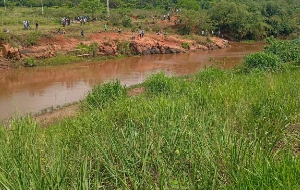 “Queremos un puente para salvar vidas”: Sexta persona desaparecida en el río Aquidabán