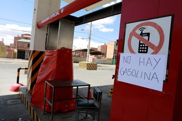 Crisis de combustibles persiste en Bolivia