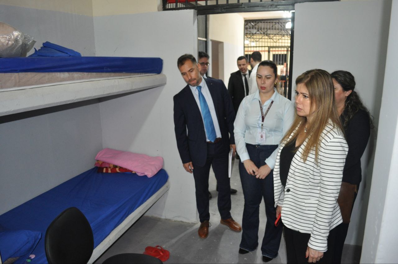 Visita interinstitucional refuerza control y garantía de derechos en el COMPLE de Emboscada