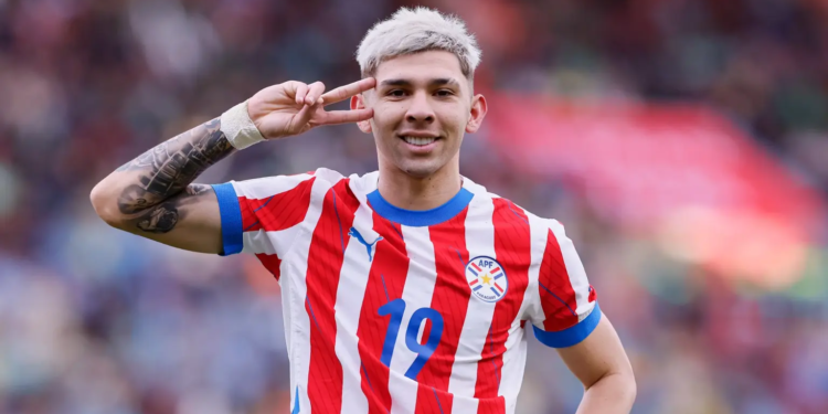 Cuatro retornos en la convocatoria de Alfaro para la gira por Norteamérica