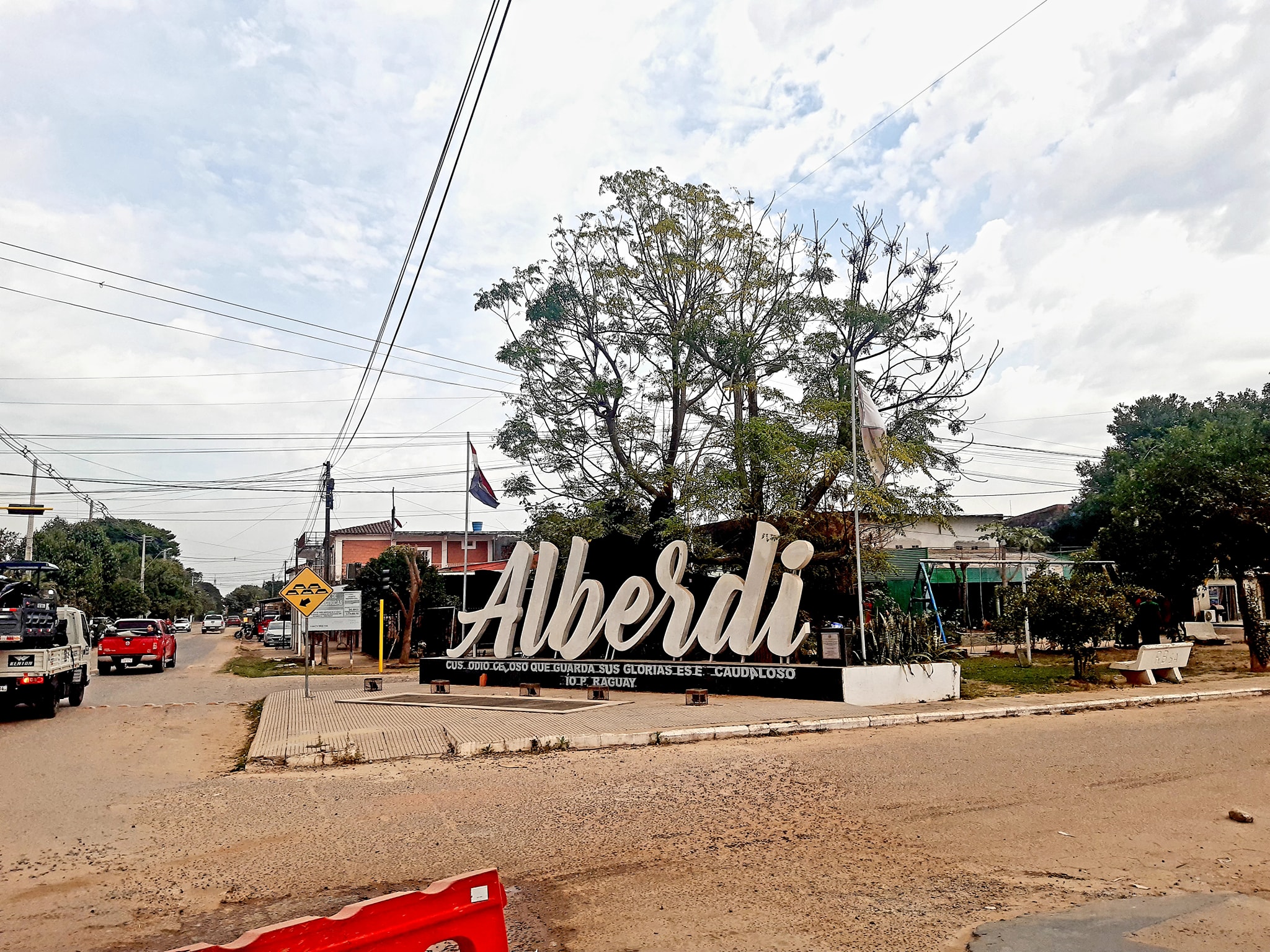 Tras malentendido resuelto con la DNIT, Alberdi pide una costanera para Impulsar su «renacer comercial»