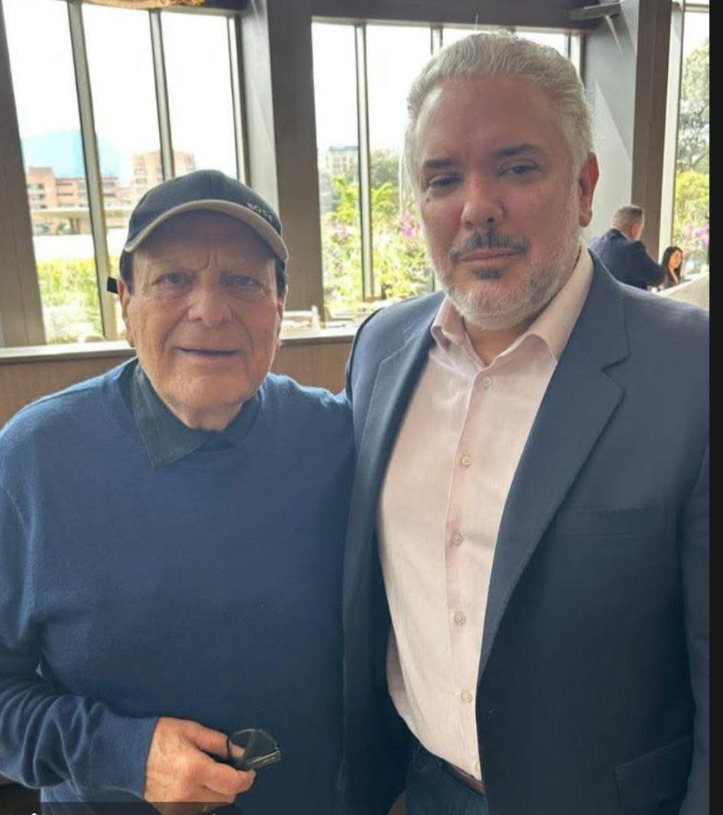 Alberto Mottesi se alista para llegar al Paraguay, tras reunirse con el expresidente colombiano Iván Duque