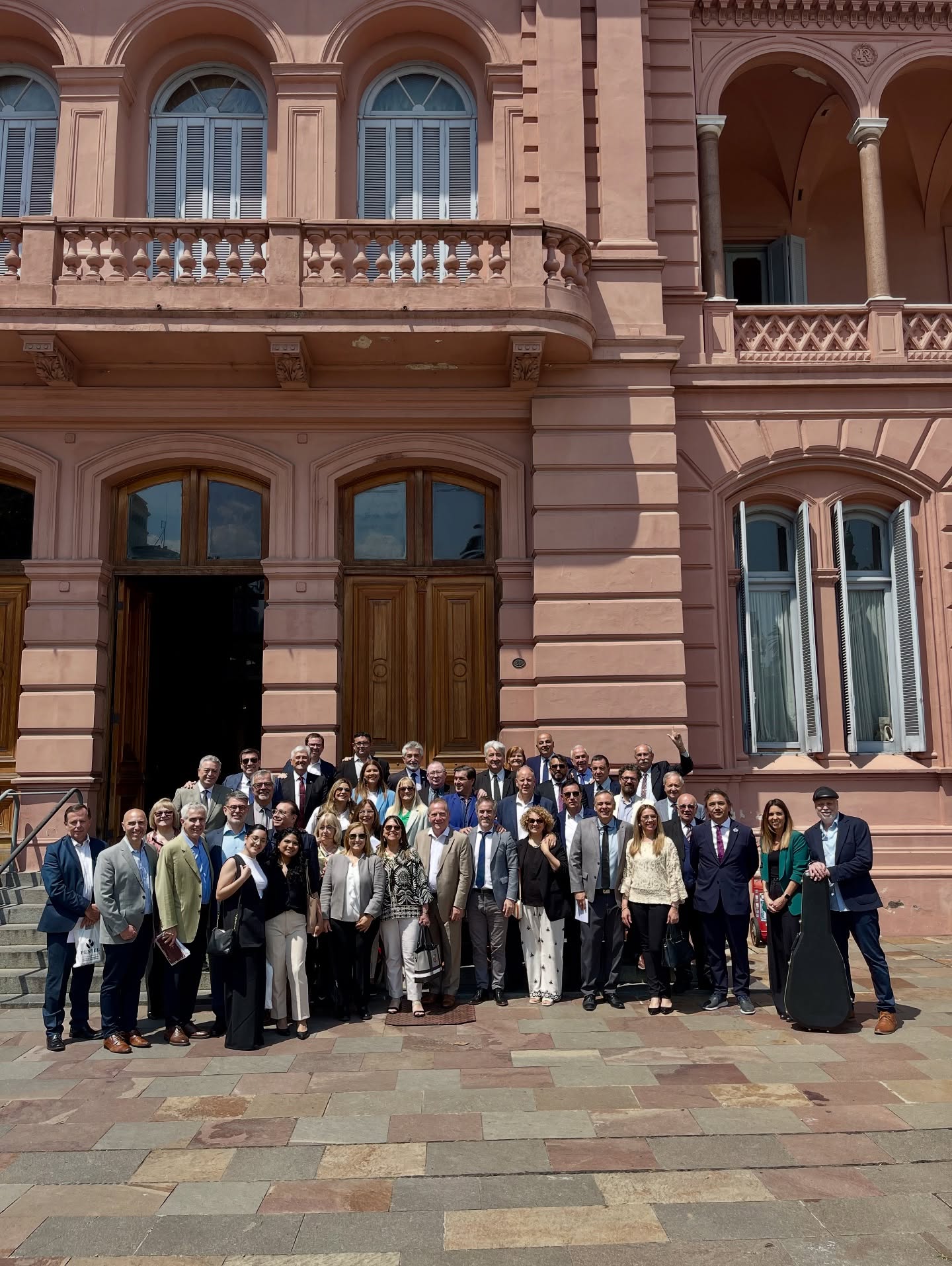 Milei oró con representantes de Iglesias Evangélicas